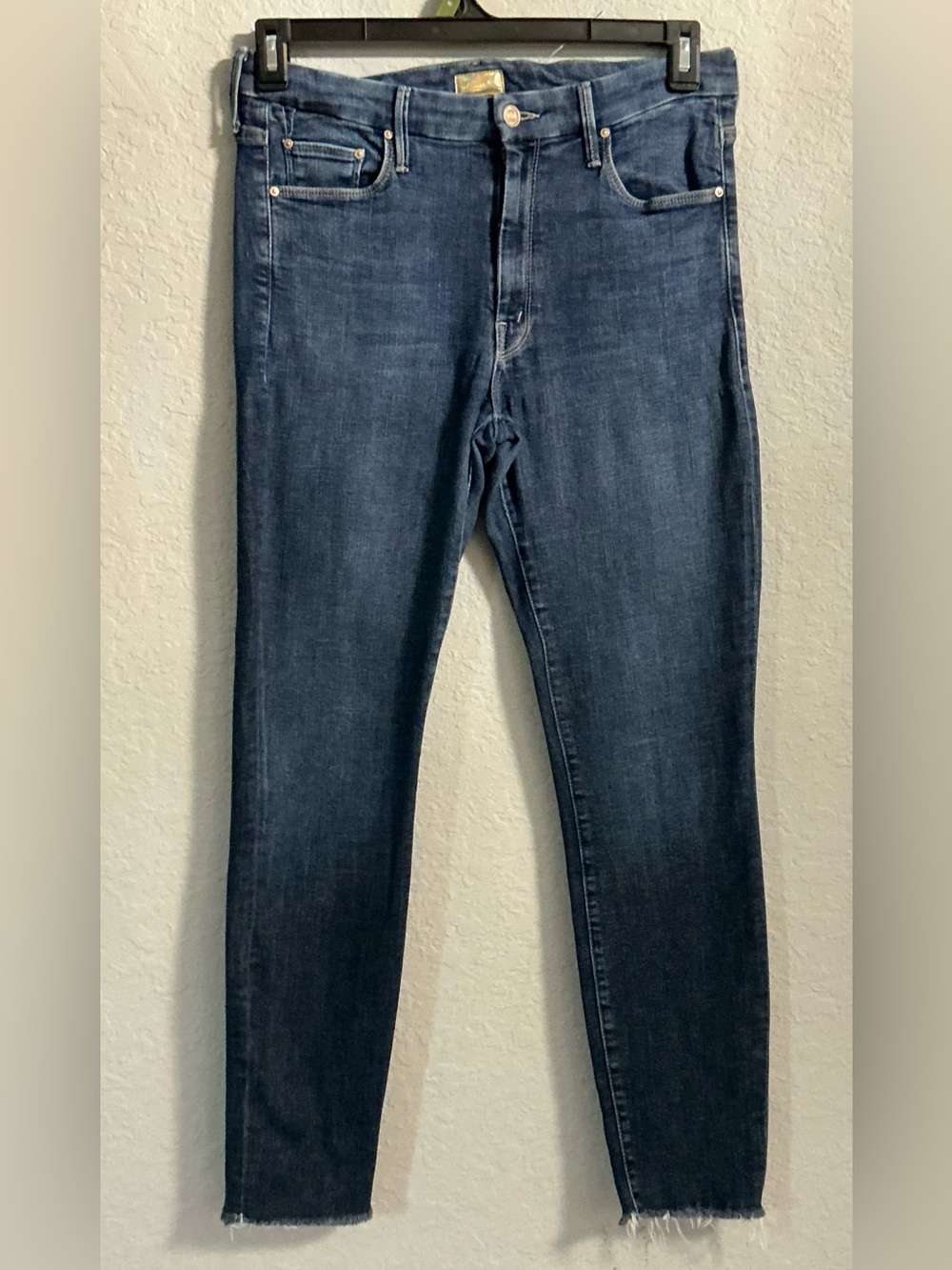 MOTHER The Looker Ankle Fray Girl Crush Jeans Size 30 Blue Skinny Raw Hem